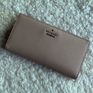 Kate Spade New York Large Slim Bifold Wallet